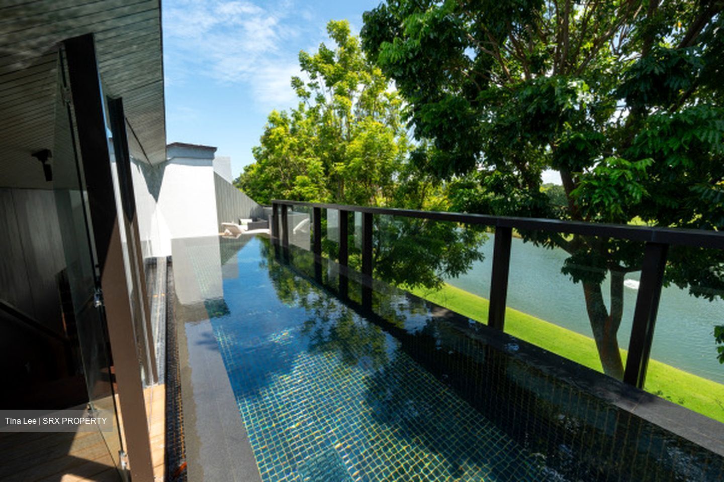 Cove Drive (D4), Terrace #446071611